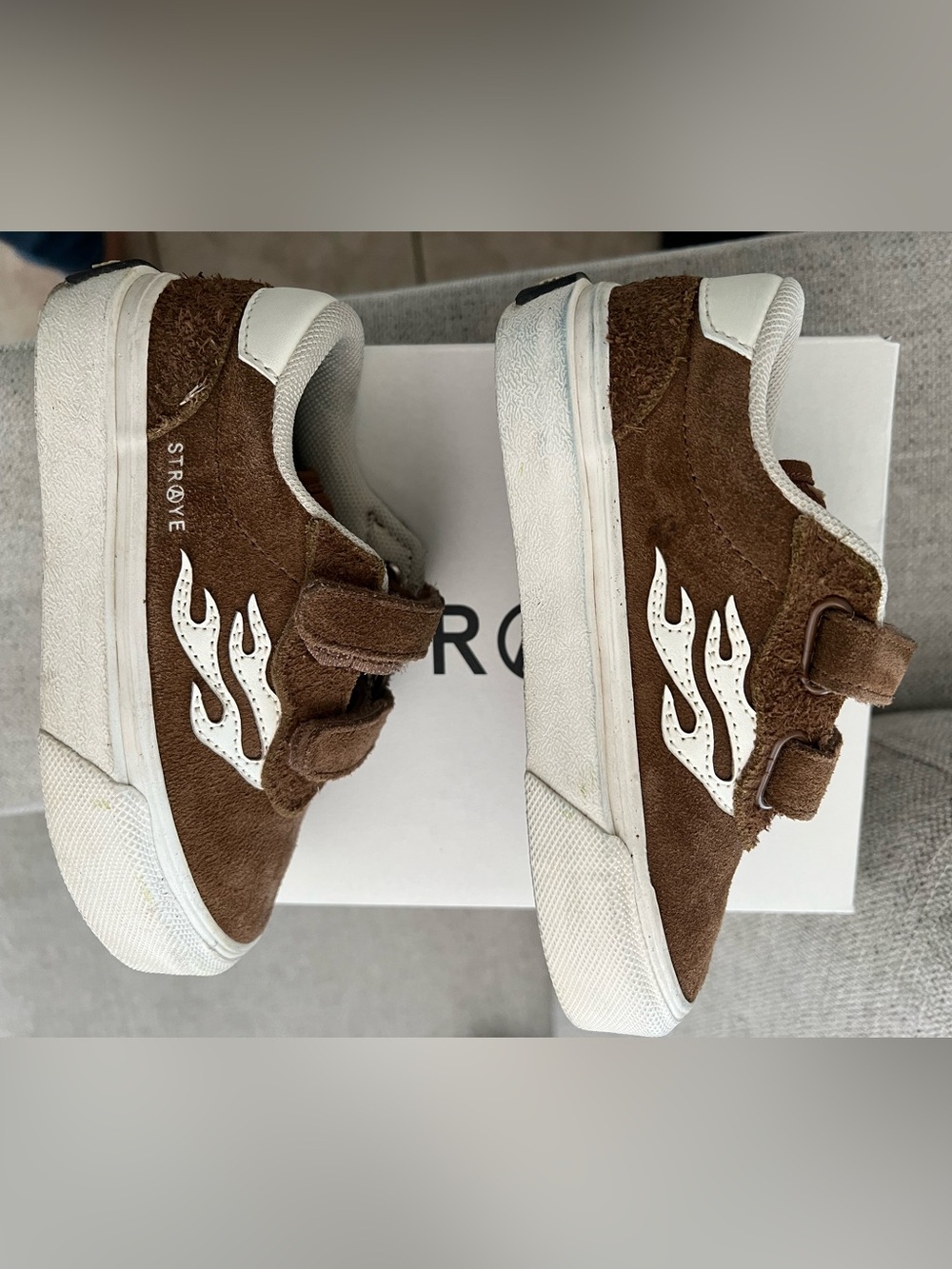 STRØVE Kids Brown Suede Flame Sneakers